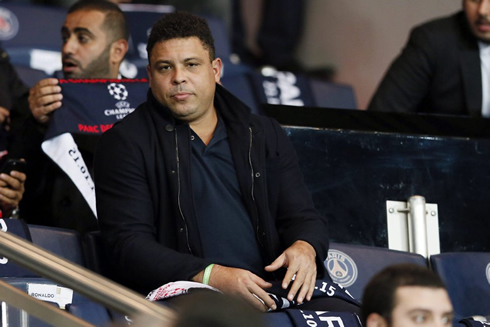 Ronaldo Nazário de Lima watching PSG vs Real Madrid in the stands