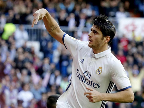 Alvaro Morta scores and celebrates at the Bernabéu