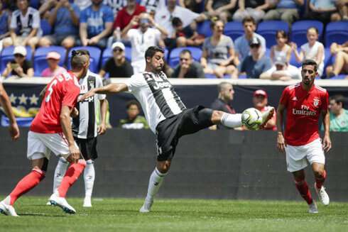 Juventus and Benfica square of in the US in the 2018 pre-season