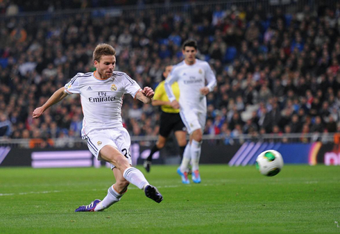 Asier Illarramendi first goal for Real Madrid