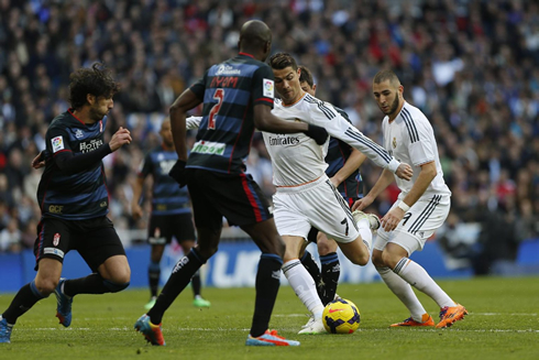 Cristiano Ronaldo scoring in Real Madrid vs Granada