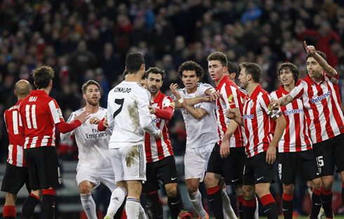 Cristiano Ronaldo picking a fight with the entire Athletic Bilbao team