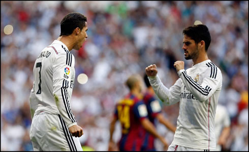 Cristiano Ronaldo and Isco in Real Madrid vs Barcelona