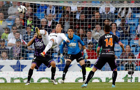 Cristiano Ronaldo failed attempt of a bicycle kick, in a Real Madrid soccer match in 2013